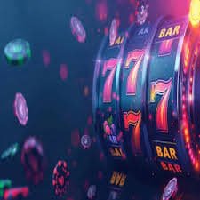 Live Casino dealer trực tiếp tại 168c – baccarat và roulette phát sóng 24/7