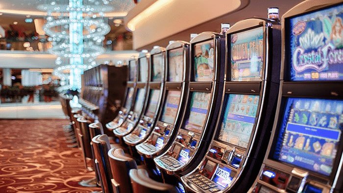 Bàn Baccarat Live Casino 168c với dealer phát video thật – phổ biến tại Việt Nam
